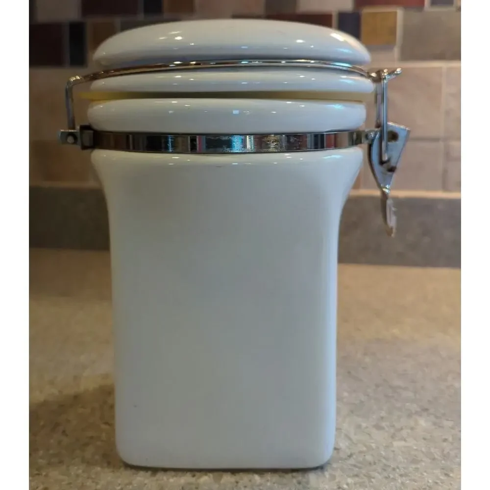 Gevalia Kaffe White & Gold Coffee Tea Ceramic Canister Airtight Hinge Lock 7.5